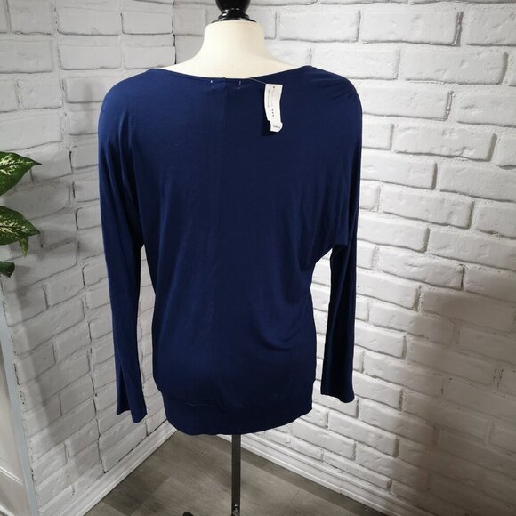 NWT Old Navy Ladies Dark Blue Size Medium Tunic Length Top - Picture 2 of 10